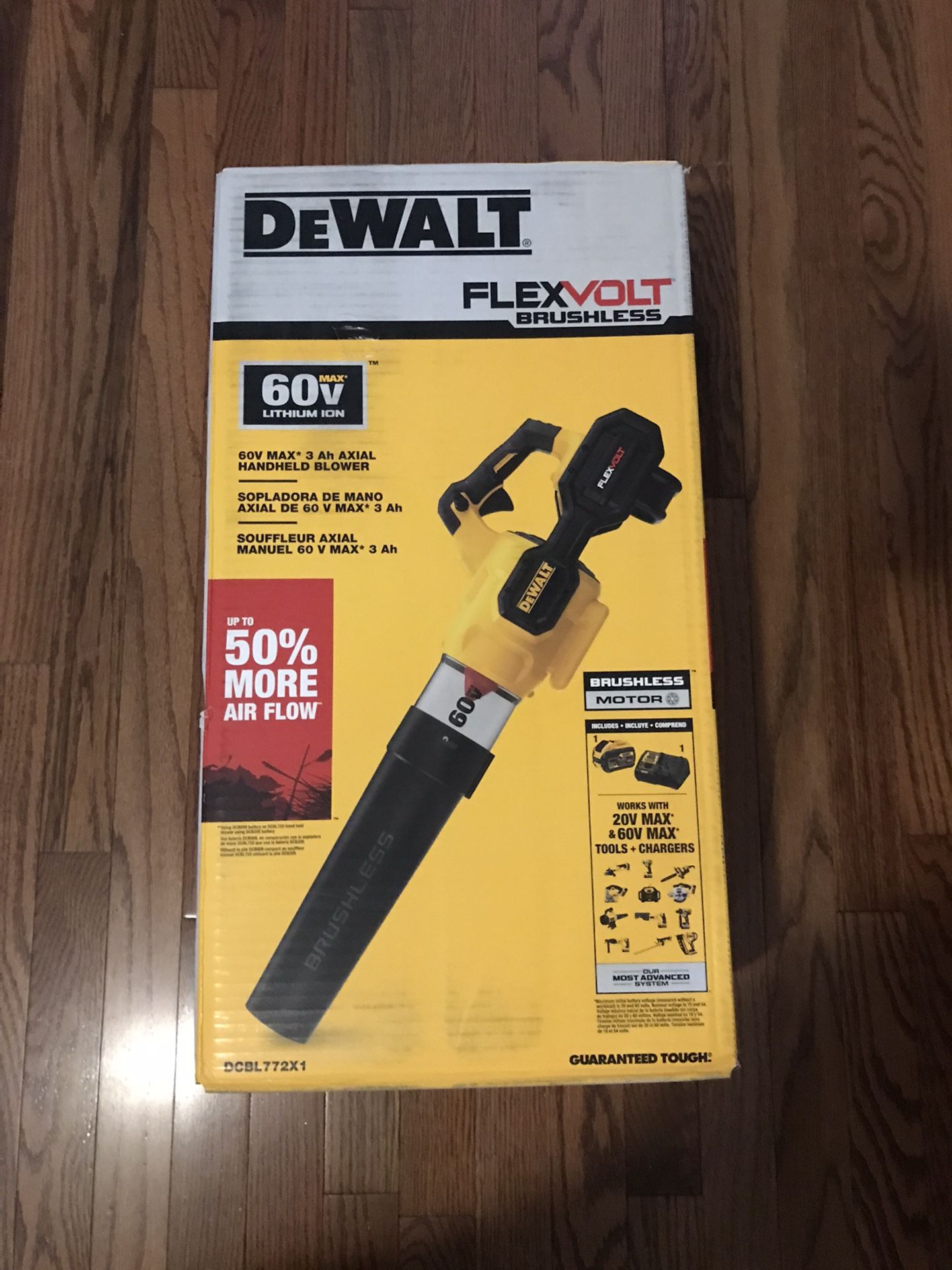 Dewalt Flex Volt Leaf Blower Kit Battery And Charger $240 Firm