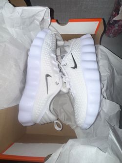 Nike Mind 002