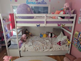 Bunk bed