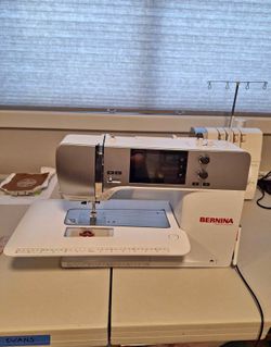 Professional Bernina B 535 sewing machine