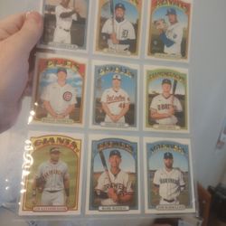 $8  DOLLARS, LOT OF 90 2021 TOPPS ROOKIE CARDS READ THE DESCRIPTION 