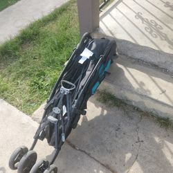 1 Seat And 2 Seat Strollers