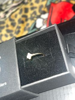 Gold ring 10k
