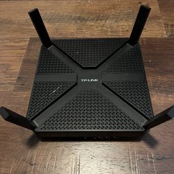 TP-LINK DOCSIS 3.0 Modem & AC3200 Wifi Router