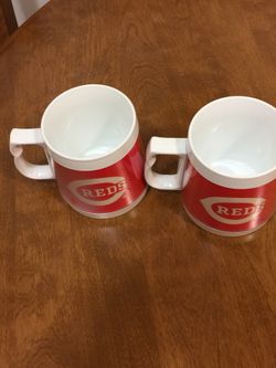 Matching 1970’s hard plastic Cincinnati Reds mugs