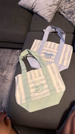 trader joe’s mini canvas bags brand new