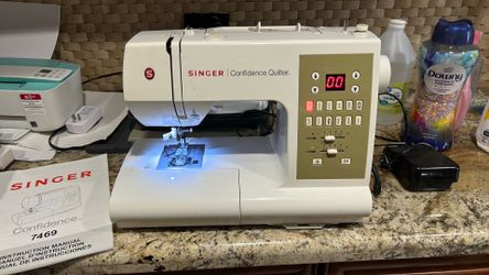 (Pending) Singer Sewing Machine