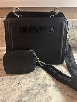 Steve Madden Black Purse