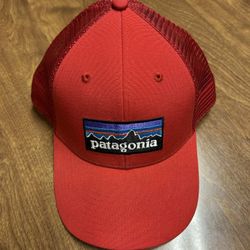 Patagonia Trucker Hat Red