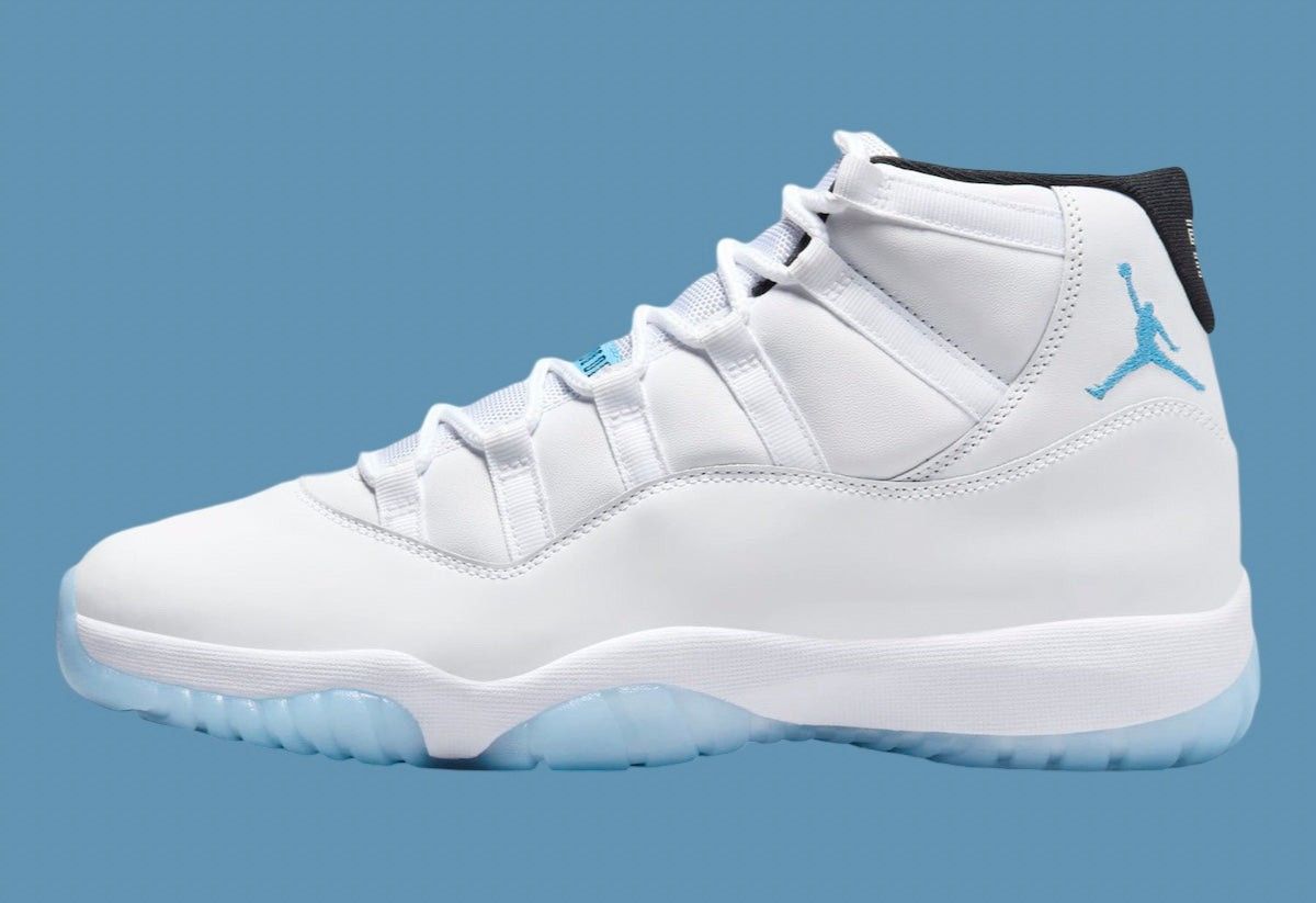 Jordan 11 Ledgend Blue Size 9 or 10.5 (NO TRADES)