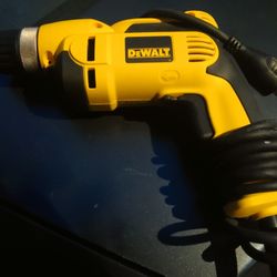 DeWALT 8 Amp Corded 3/8 in. Variable Speed Drill