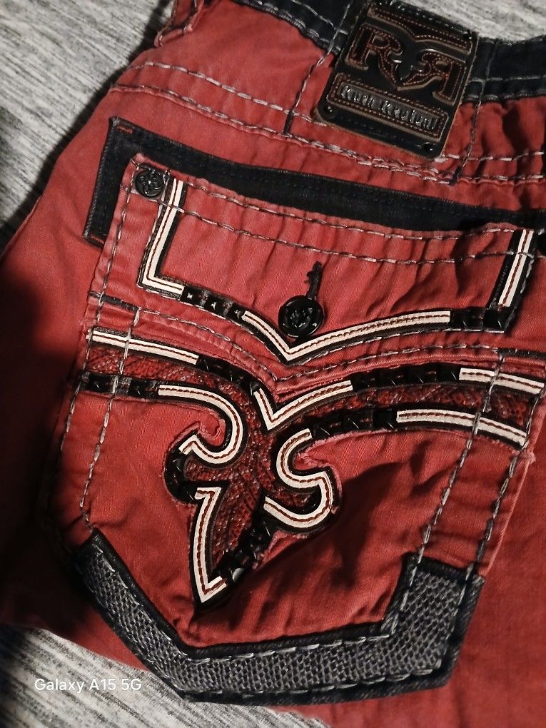 Red/black Rock Revival