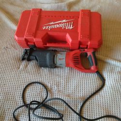 Milwaukee Super Sawzall 15 Amp