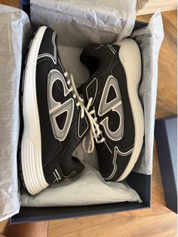 Black/white Dior B30 size 11
