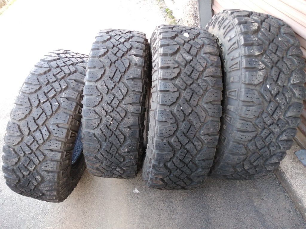 Set tires like news 31 10x50 15 mud