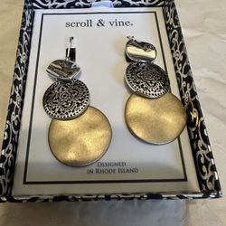 Brand New Scroll & Vine Gold Pewter Silver Earrings 
