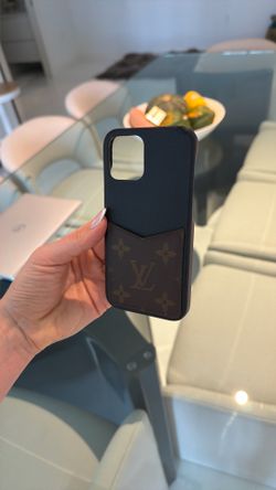 12/ 12 Pro Louis Vuitton Case