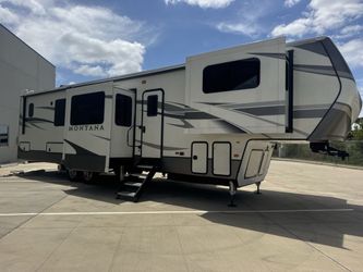 2020 Keystone Montana Legacy 3761FL