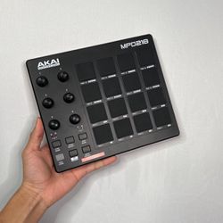 MDP218 BEAT PAD Akai Professional (cable included)