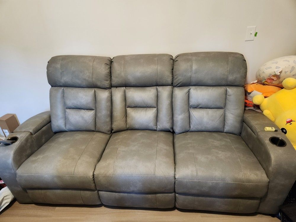 VITTORIA GREY POWER RECLINING SOFA Living Spaces Leather Sofa