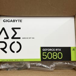 GeForce RTX™ 5080 AERO OC SFF 16G GPU Graphics Card White