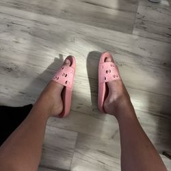 Pink Gucci Slides 6 1/2
