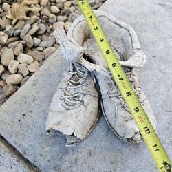 Lots of Yard Decor, Status,price Varies 