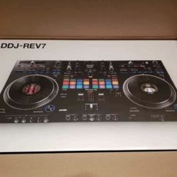 REV 7 DJ Controller 