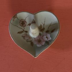Heart Shaped Ring Holder