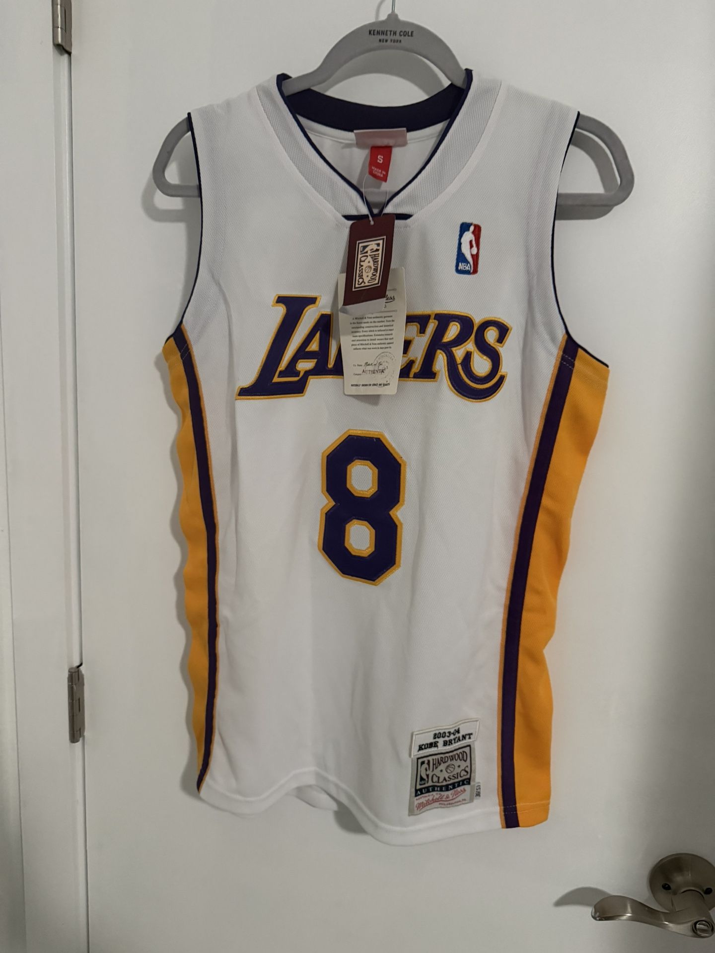 Kobe Bryant Jersey Size Small
