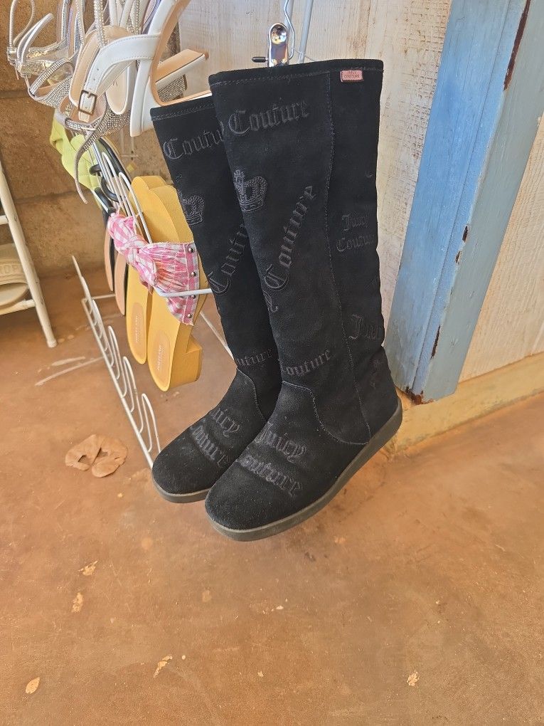 JUICY COUTURE BOOTS 8