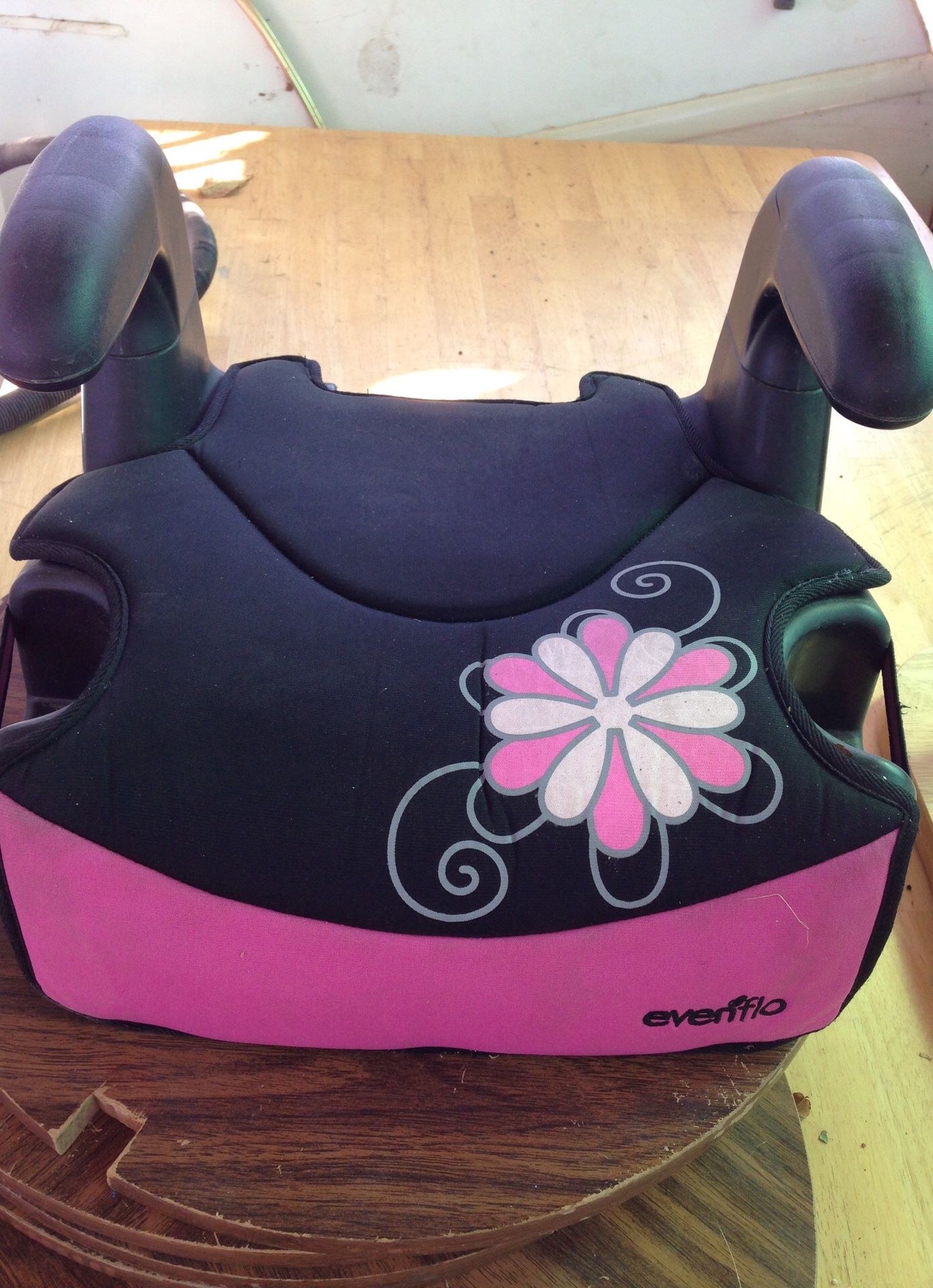 Carseat $8.00