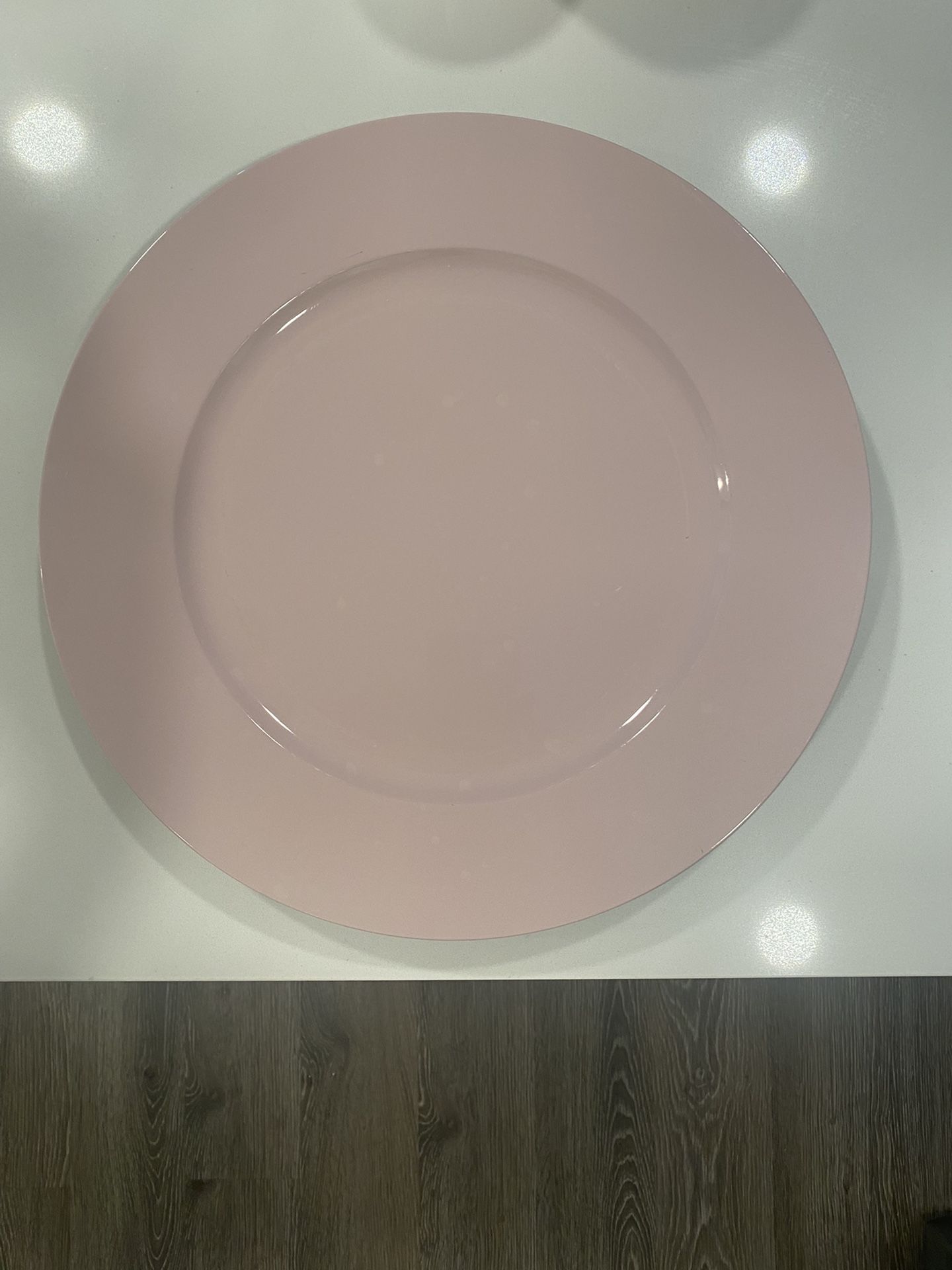 4 Charger Plates