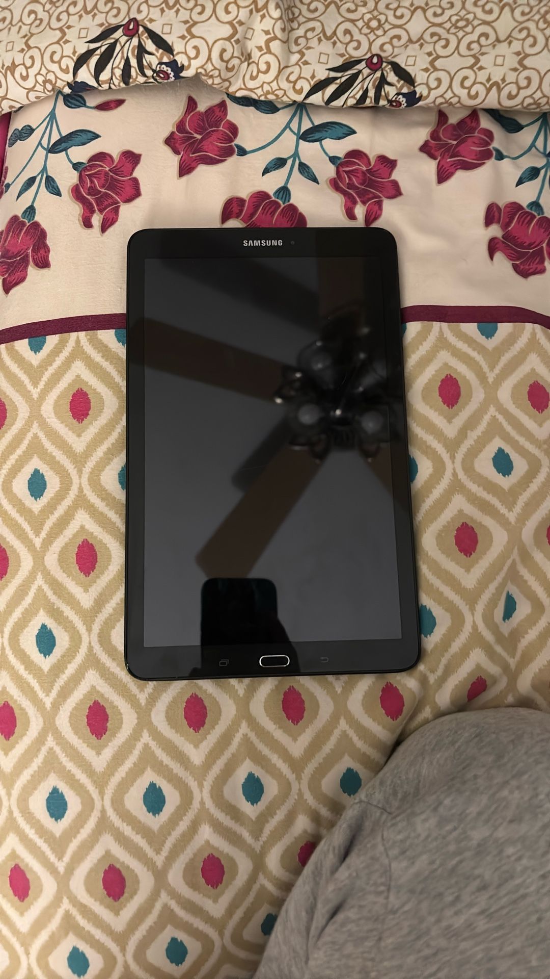 Preowned Refurbished Samsung Tablet