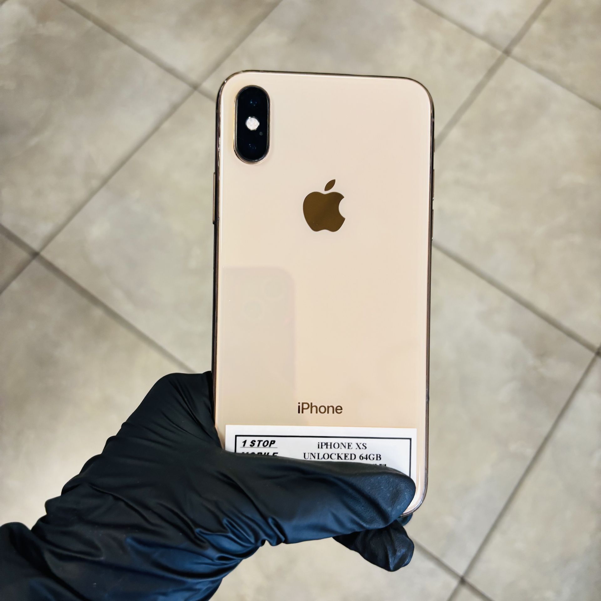 IPHONE X UNLOCKED