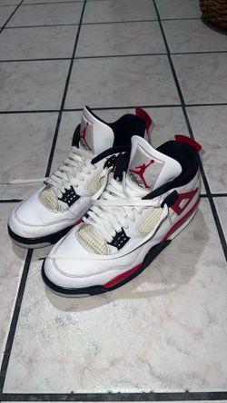 Jordan 4 Men’s Size 8.5
