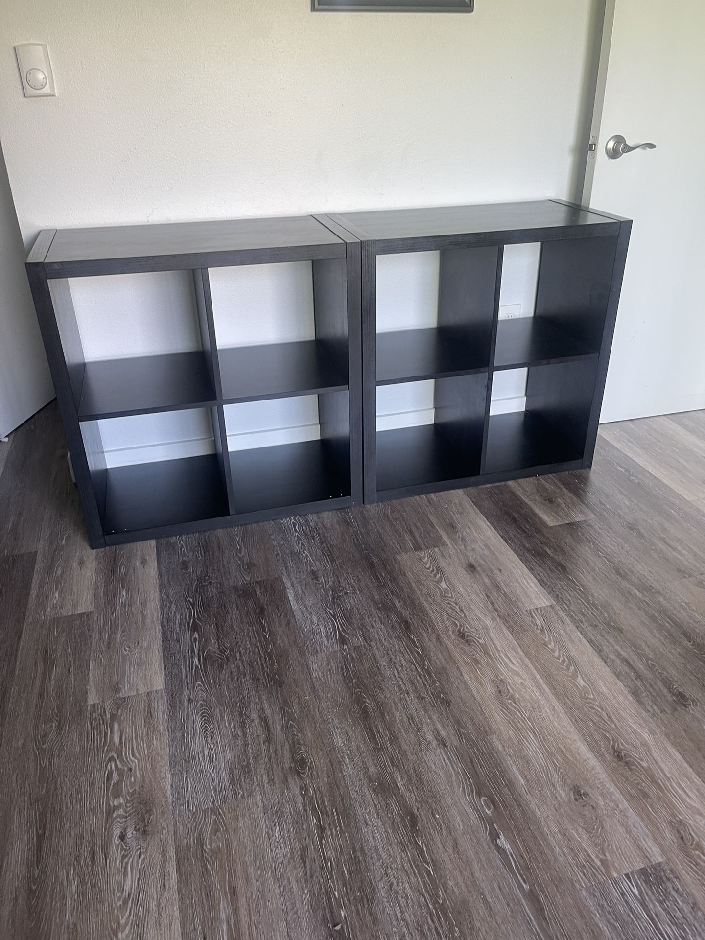 Cubicle storage shelving