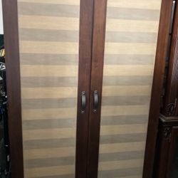 PORTABLE CABINET  BAR WITH  FRIDGE / INTERIOR LIGHT S