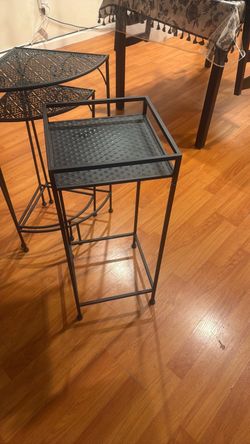 Plant stand