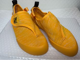 Soloease climbing shoe Women7 /Men 6/ 37