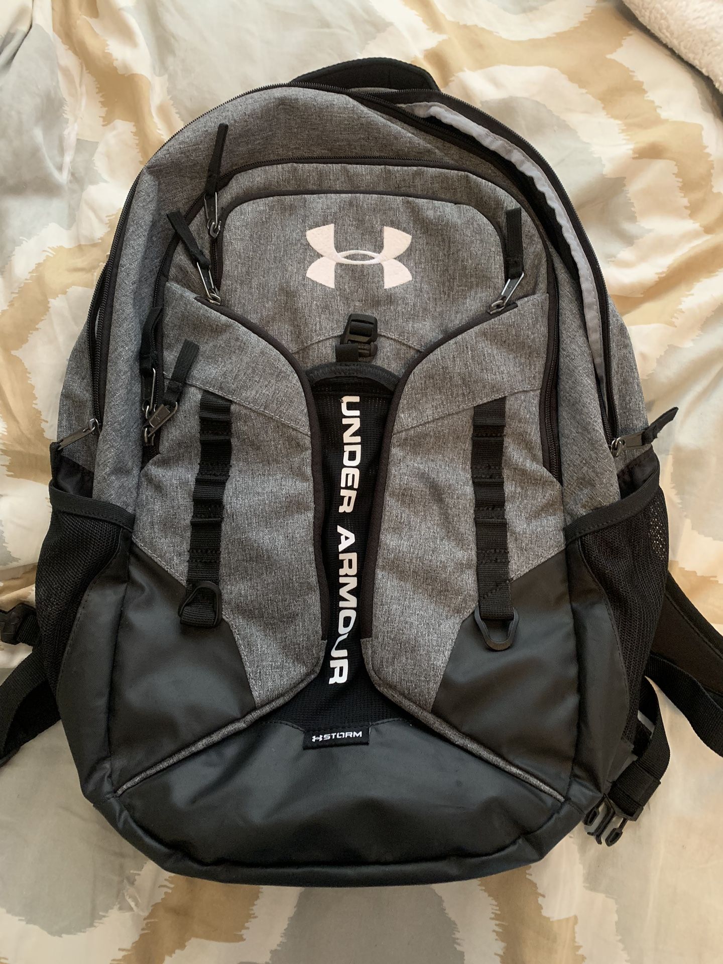 New Under Armour Storm Recruit 2017 Backpack Laptop Book Bag Unisex 1277418