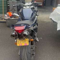 It’s A 2009 Yamaha Fz600