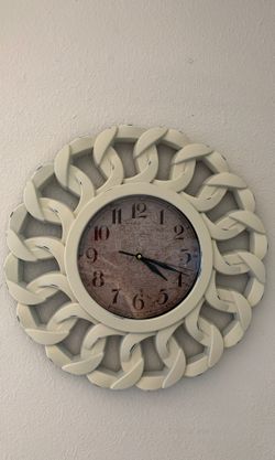 Farmhouse Wall clock