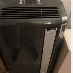 DeLonghi PACAN125HPEKC Pinguino Portable Air Conditioner
