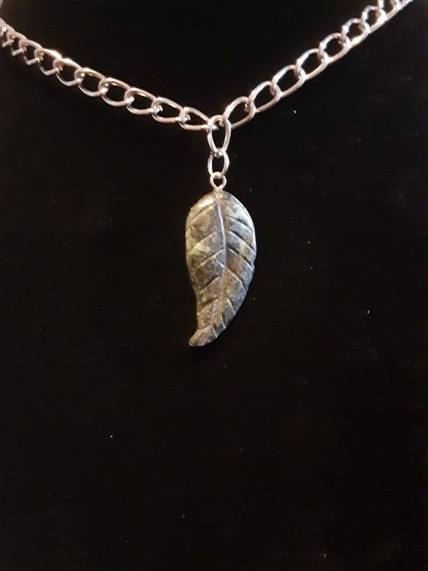 Leaf Necklace