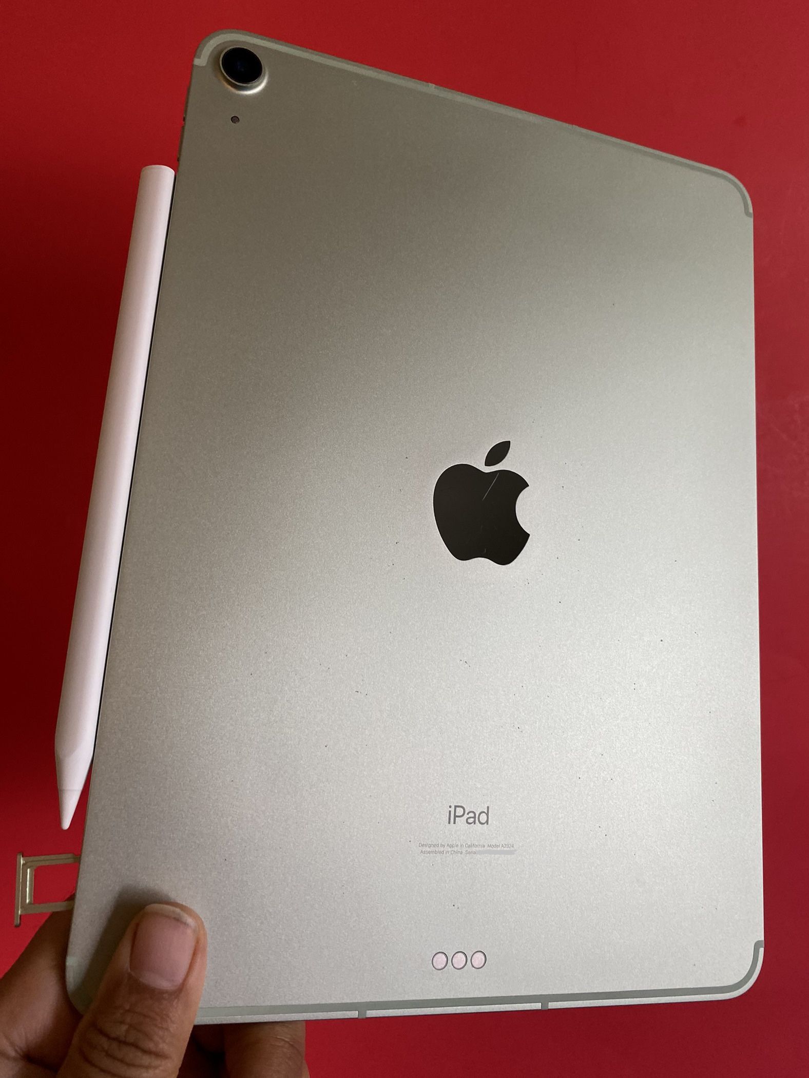 256GB Apple IPad Air 4th Generation (10.9” Liquid Retina/ 2020 Model) Wifi +Cellular (AT&T/T mobile etc) with pen, Keyboard & Accessories