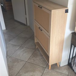 LIKE NEW: Shoe Cabinet 
