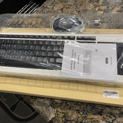 FENISIO Wireless Keyboard and Mouse Combo