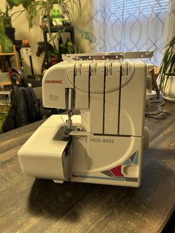 Serger Horizon 7933