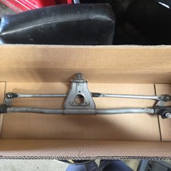 OEM JEEP  JK WINDSHIELD WIPER LINKAGE ASSEMBLY 